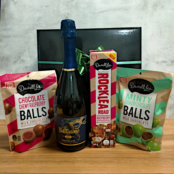 oppo_0 prosecco darrell lea chocolate giftbox