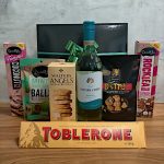 moscato sweet treats gift hamper