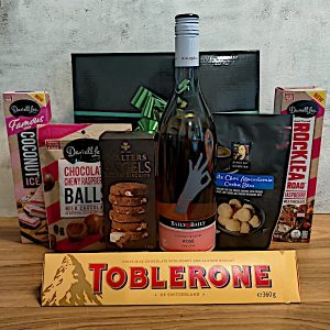 Rosé gift hamper gold coast