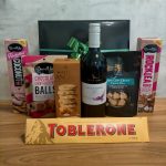 shiraz red wine gourmet gift hamper