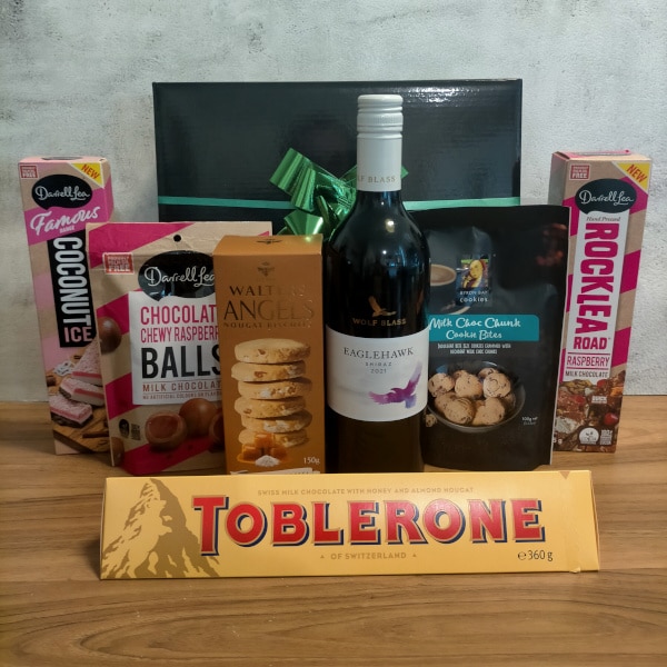 shiraz red wine gourmet gift hamper