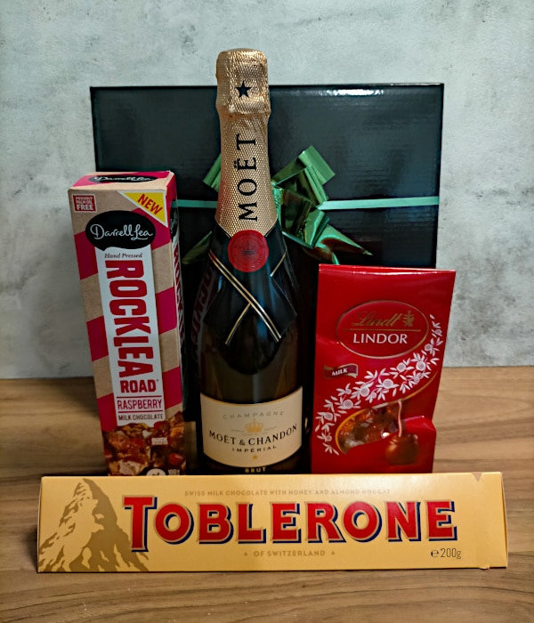 moet champagne chocolate gift box gold coast